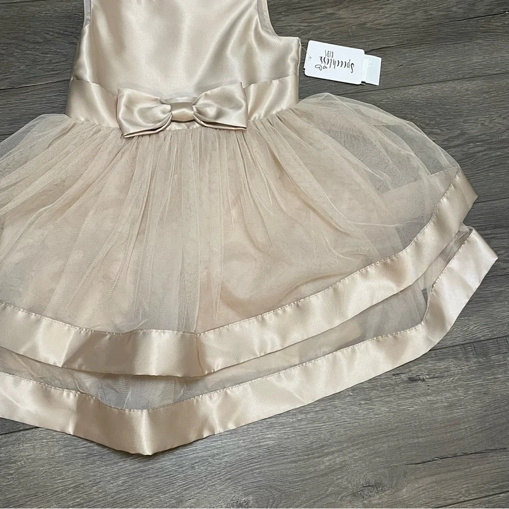 Speechless Kids sleeveless bow lace & tulle dress Fit & Flare Champagne Sz 5 NWT